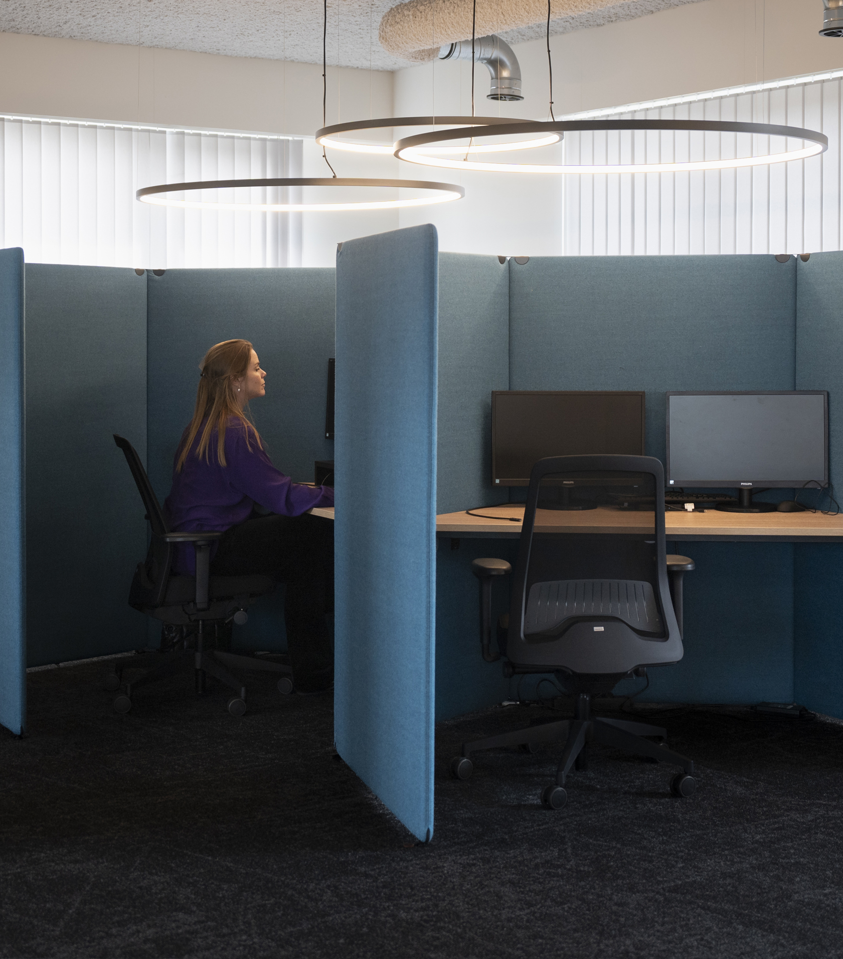 Illuminazione per uffici: efficienza, comfort visivo e design con Novalux