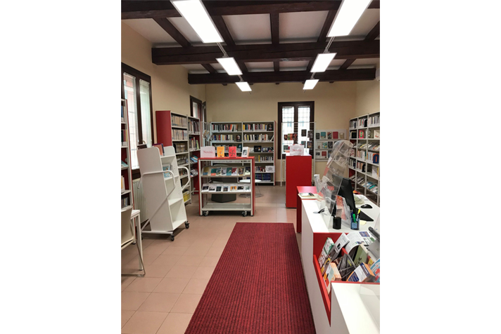 Biblioteca Luigi Spina